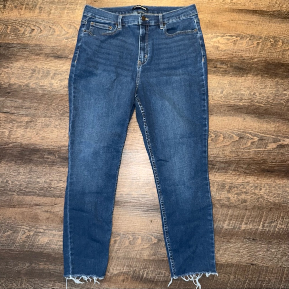 Calvin Klein High Rise Skinny Jeans Women’s Size 16